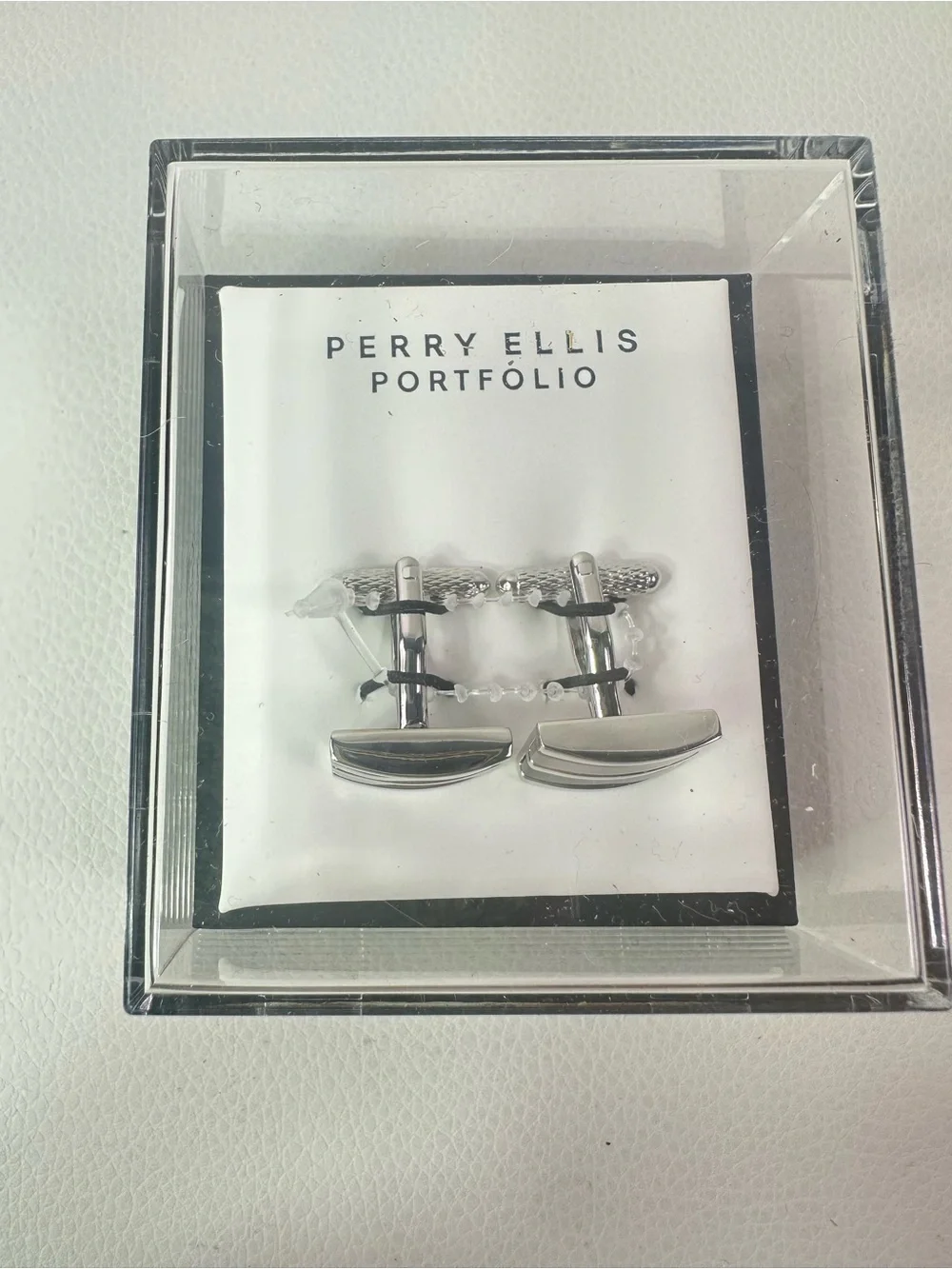 Perry Ellis brand new